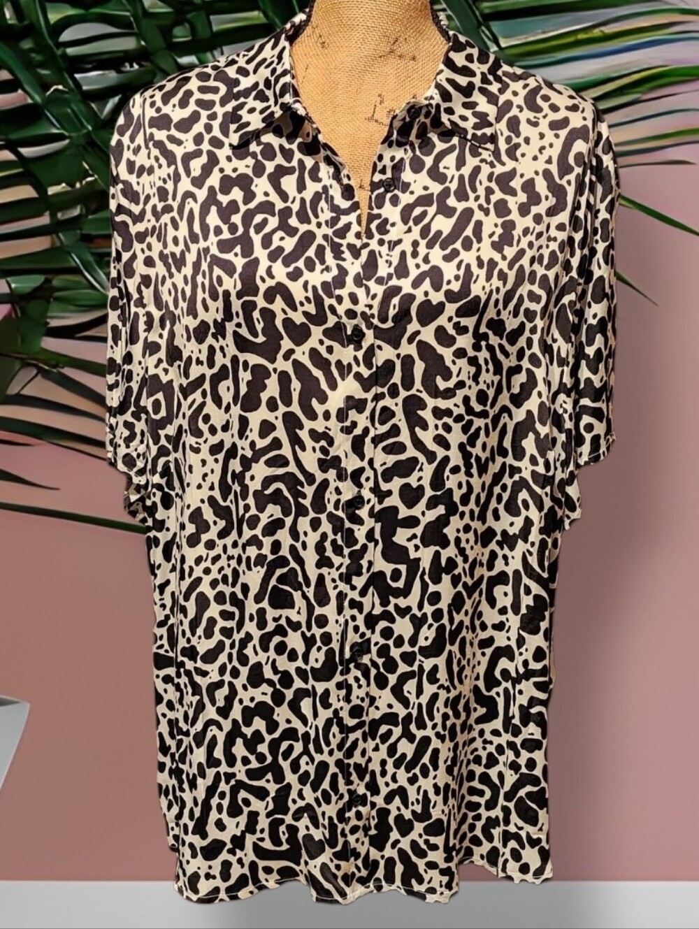 Revolve Lita By Ciara Viscose Black & White Cheetah Print Shirt - Picture 7 of 11